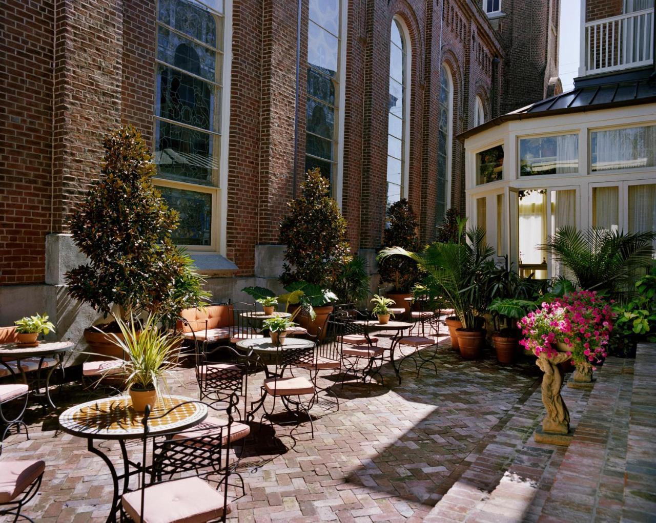 Hotel Peter And Paul New Orleans Exterior photo
